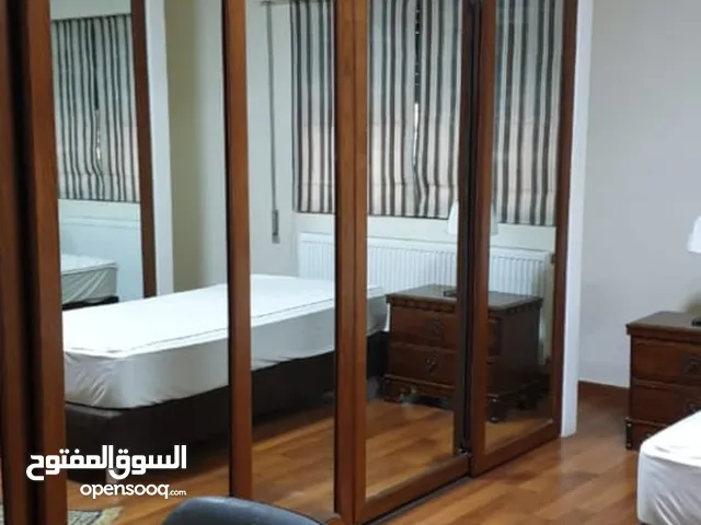 340 m2 4 Bedrooms Apartments for Rent in Amman Deir Ghbar
