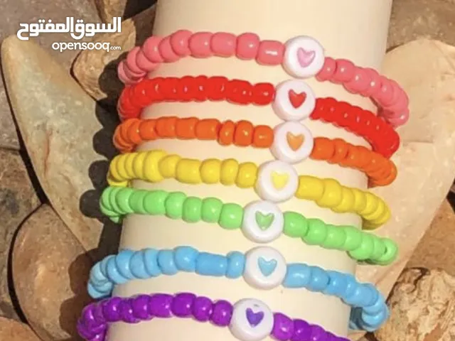8 اساور ملونة و جميلة