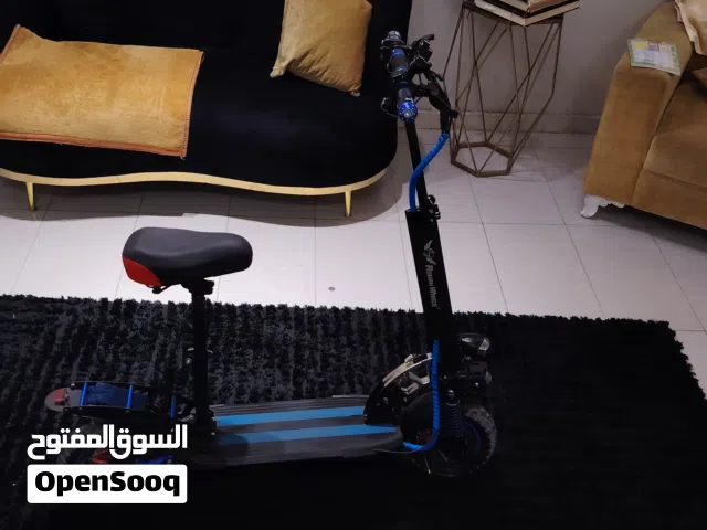 للبيع سكوتر