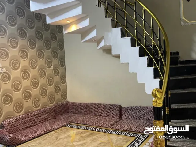 دار سكن طابقين للبيع في مهندسين مساحة 157