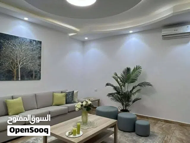 *شقة 195م بالأثاث للبيع - عين زارة المشتل*  --- *قرب صالة الاسطورة