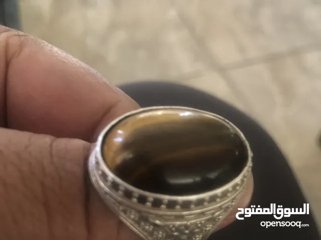 خاتم فضه ايراني 925 عين النمر حجم كبير حبه فحله للبيع بسعر مناسب.
