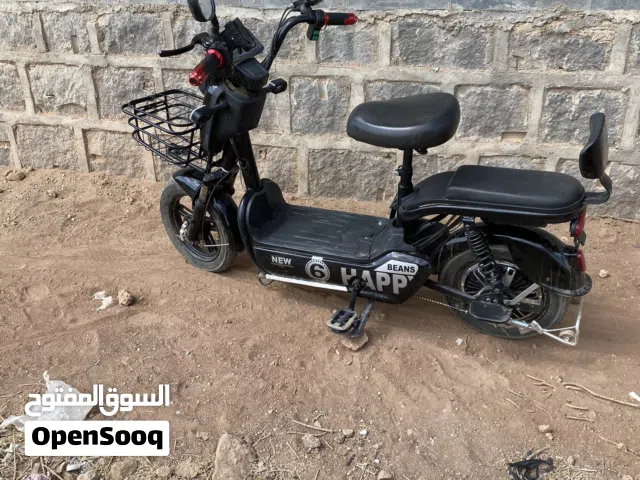 بيع سكوتر مستخدم نضيف