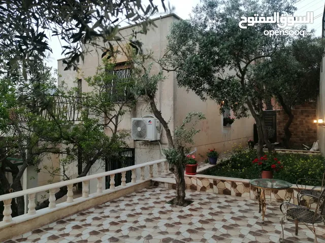 150m2 3 Bedrooms Townhouse for Sale in Amman Abu Nsair