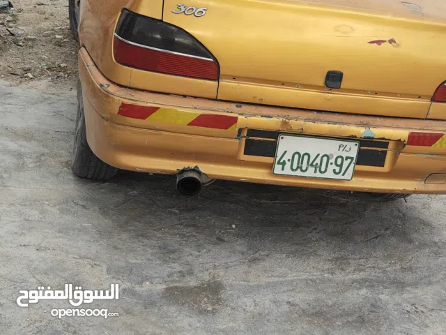 Used Peugeot 306 in Hebron