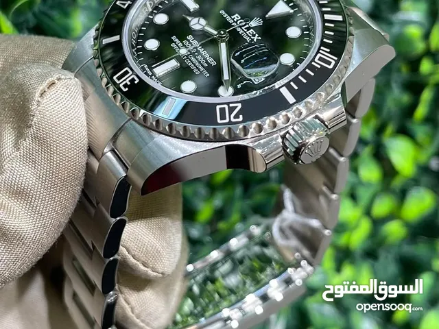 خلك حديث المجالس مع ساعة رولكس على يدك القرار السريع يوصلك للقمة – اطلب رولكس الآن Rolex Black