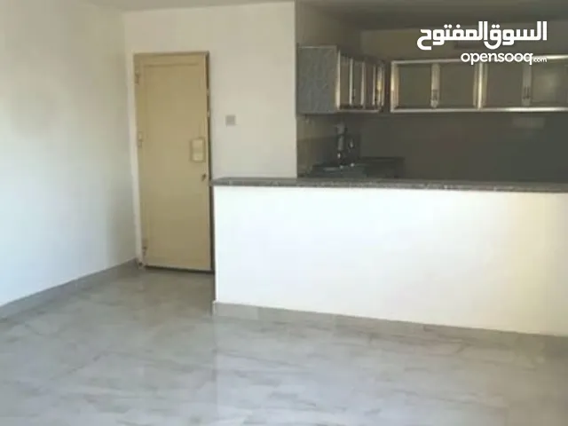 مطلوب ستوديو ايجار غير مفروش farwaneya or required studio الفروانيه ق 4,5,6 أو السالميه ق2,3,6