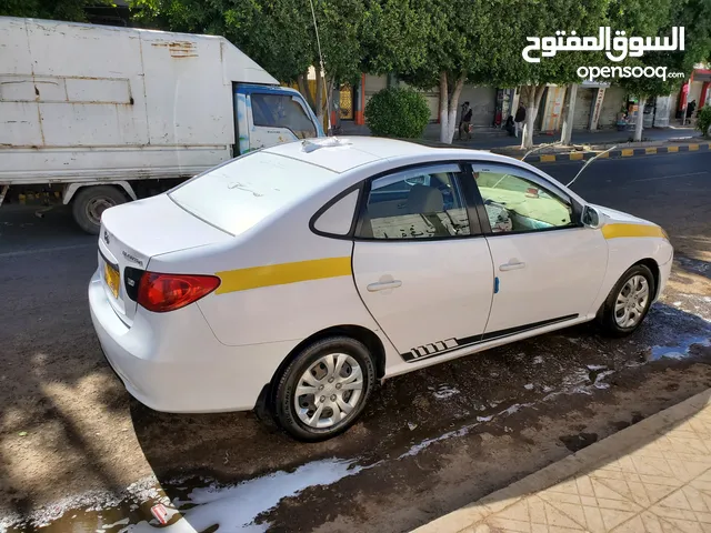 Used Hyundai Elantra in Sana'a