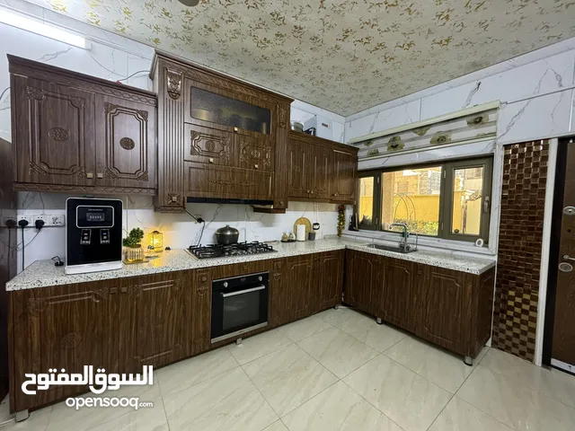 مطبخ متاكمل كاونتر + ثلاجة + مجمدة
