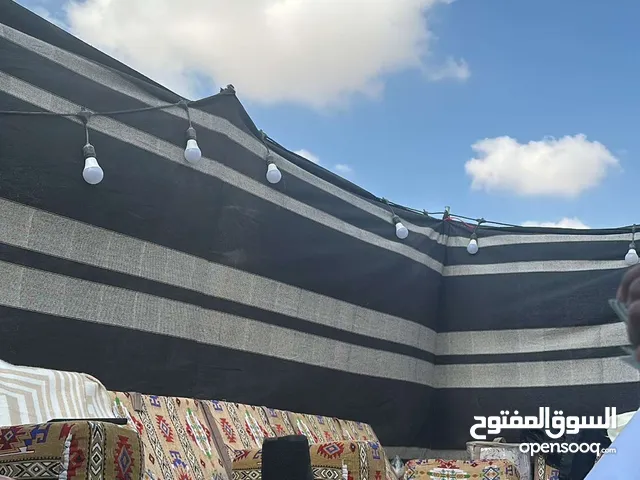 كرفان نضيف مع جميع ملتزماته ماستخدم كثير