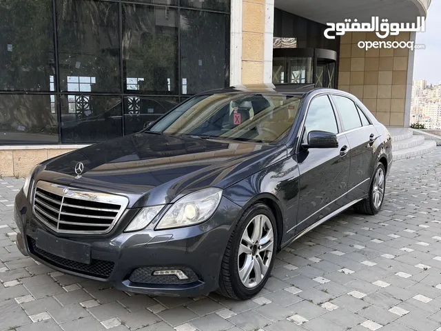 Mercedes e200 للبيع