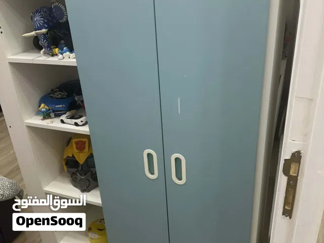 غرفة نوم ( ايكيا ) استعمال 3 شهور فقط ... بدون الفرشة
