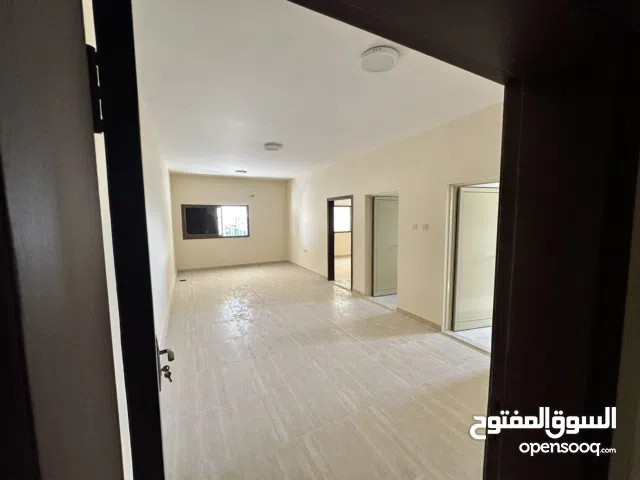 مكاتب للإيجار .. سكن عمال .. ستور ..