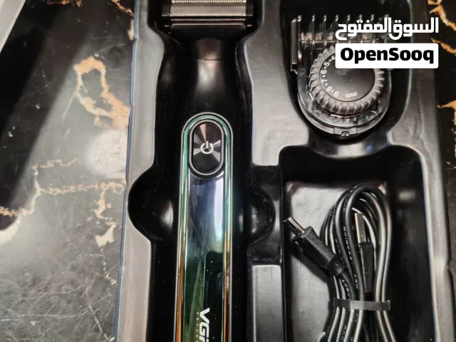 شفرة الحلاقة للمناطق الحساسه وضد الماء مزودة بشاشة و رأس متحرك