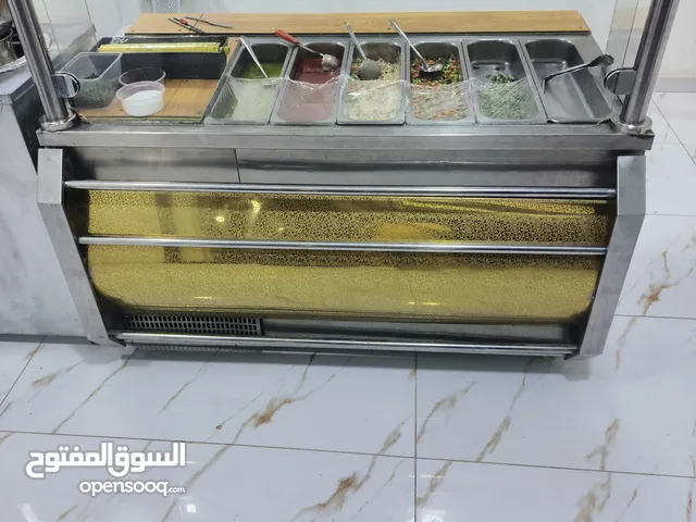 عدد مطعم كاملا للبيع سعر مغري جدن