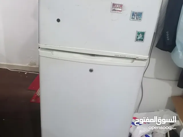 Refrigrater medium size