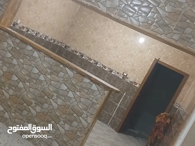 999 m2 3 Bedrooms Apartments for Rent in Tripoli Abu Saleem
