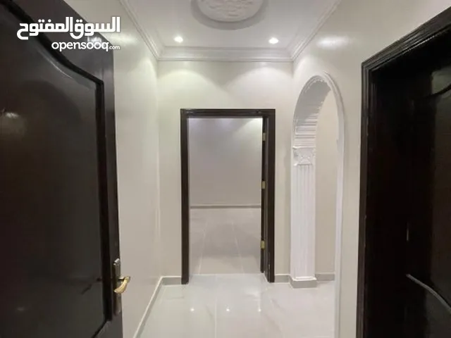 2020m2 3 Bedrooms Apartments for Rent in Al Riyadh Al Iskan
