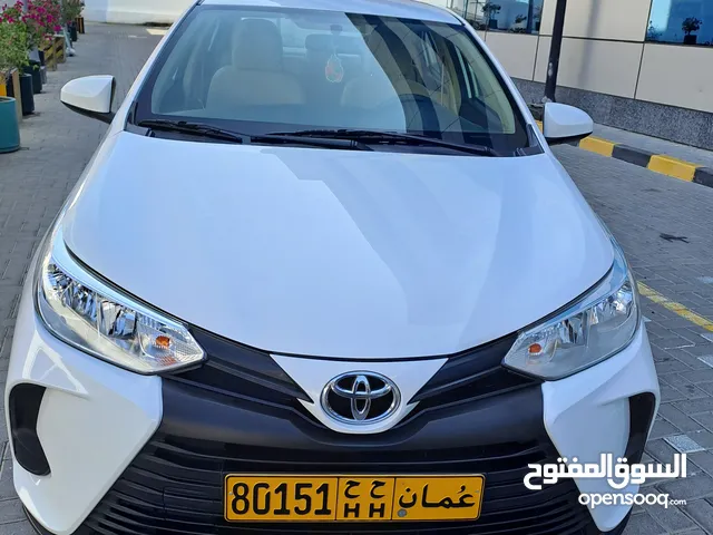 للبيع سياره تويوتا ياريس 2022 for sale toyota Yaris kilometers 52,,000