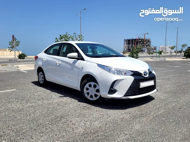 TOYOTA YARIS MODEL 2021 UNDER WARRANTY SINGLE OWNER NO REPAINT KANOO AGENCY MAINTAINED  CAR FOR SALE