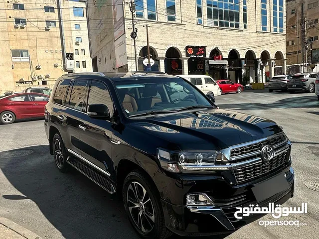 Used Toyota Land Cruiser in Amman