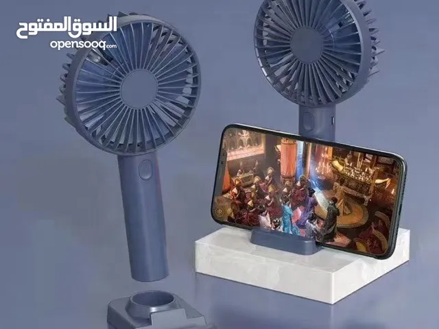 مروحه صغيره محموله فيها مكان للموبايل
