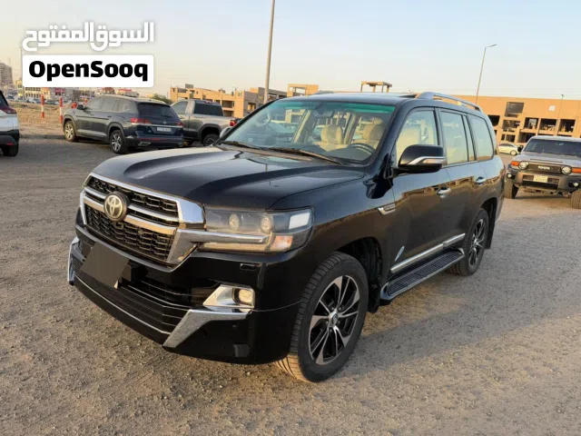 2020 Toyota Land Cruiser GXR