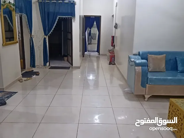 يوجد شقه للبيع في التقنيه العمائر السكريمي