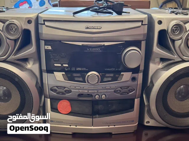 Pioneer sound system