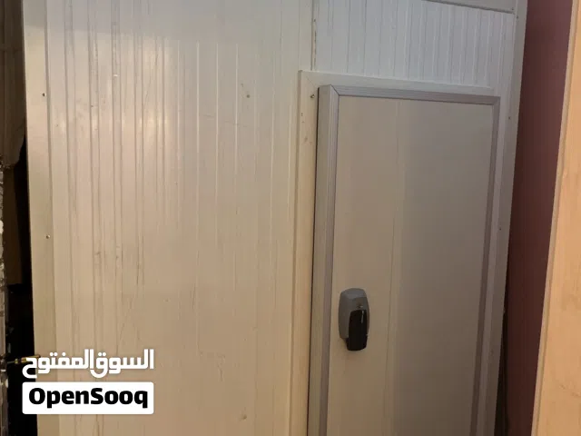 غرفة تبريد غير مستعمله