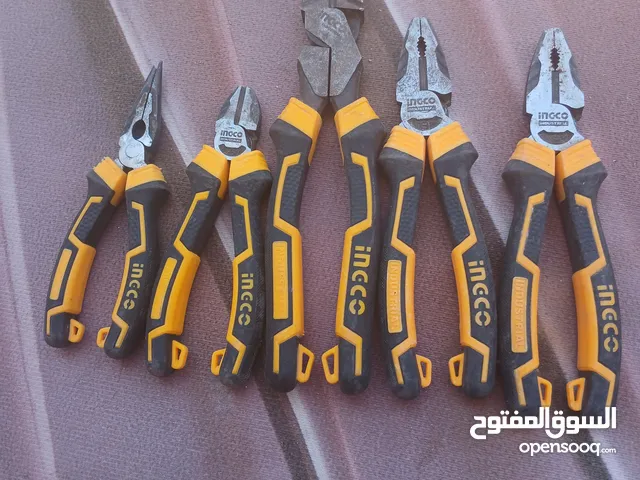 مجموعة بينسات كهرباء