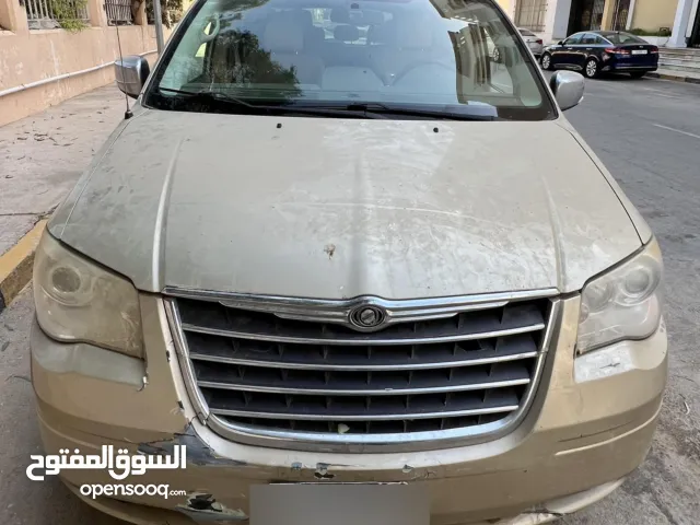 Used Chrysler Grand Voyager in Tripoli
