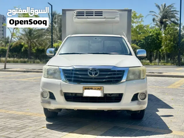 2014 Toyota Hilux Standard