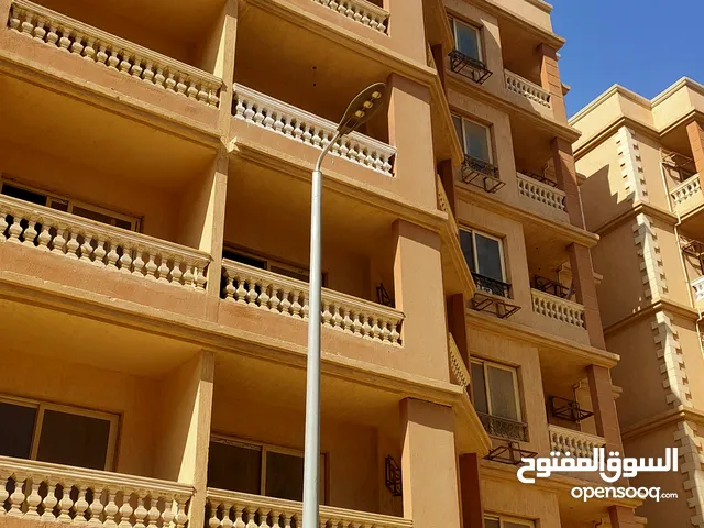 شقة للبيع 145م كمبوند جرين هاوس قطاع الأندلس امتداد شارع التسعين الجنوبى المستثمرين الجنوبية