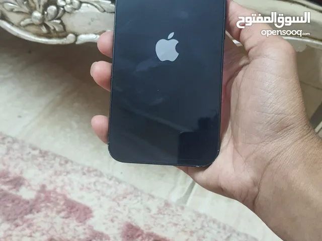 Apple iPhone 13 128 GB in Aden