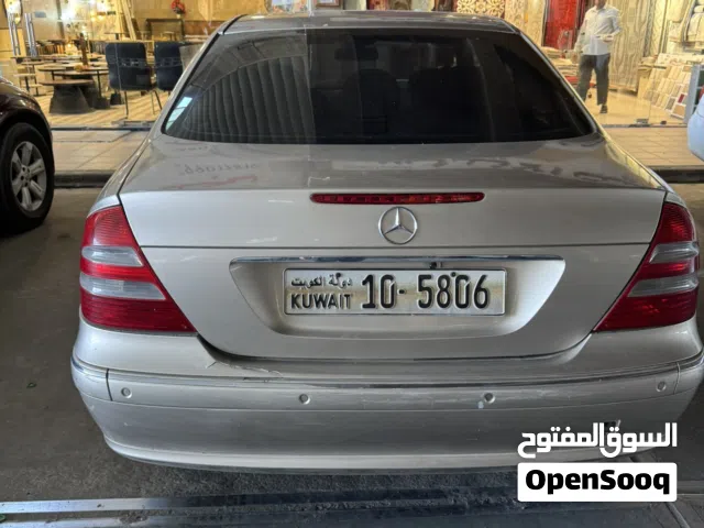 2003 مرسيدس بنز الفئة-E E 240