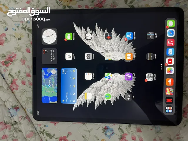 Apple iPad pro 4 256 GB in Central Governorate