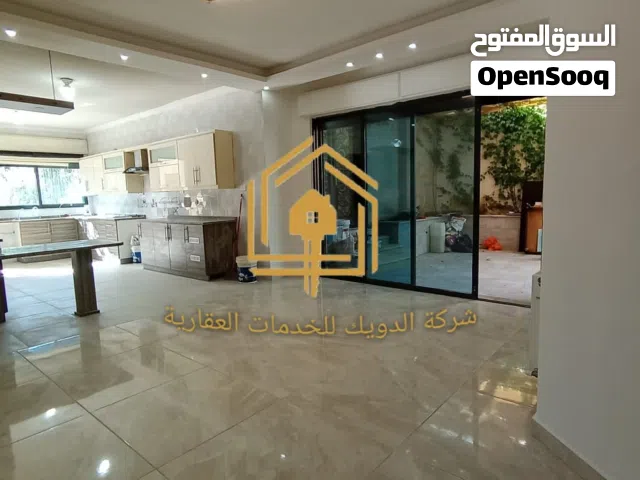 شقة سوبر ديلوكس - 3نوم - ارضية - ترسات - موقع مميز / خلدا