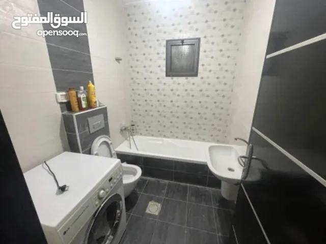 128 m2 3 Bedrooms Apartments for Sale in Ramallah and Al-Bireh Al Masyoon