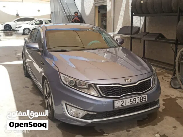 2013, كيا, K5, Standard