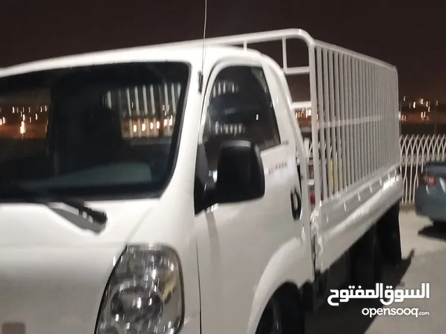 كيا سياره بحاله ممتازه جدا مو تحتاج ولا شيء