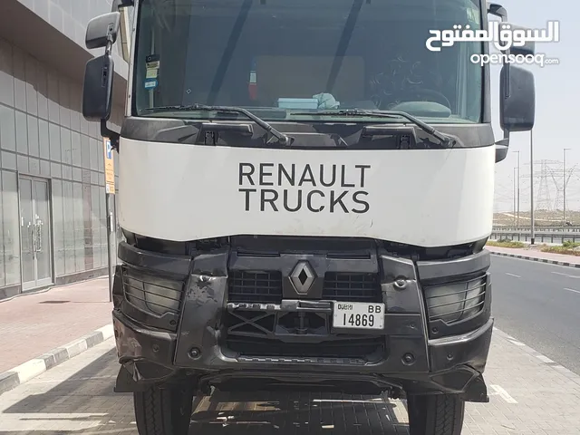 RENAULT TIPPER 2016 LOW KILOMETERS