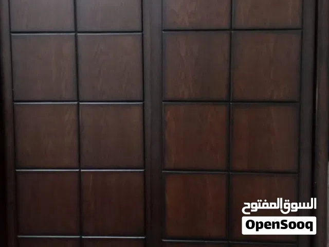 تخت وخزانه