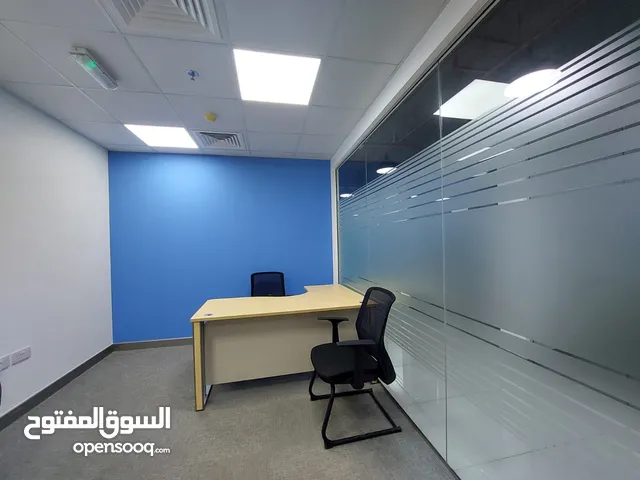 1 Desk Office Space for Small Companies in Qurum
