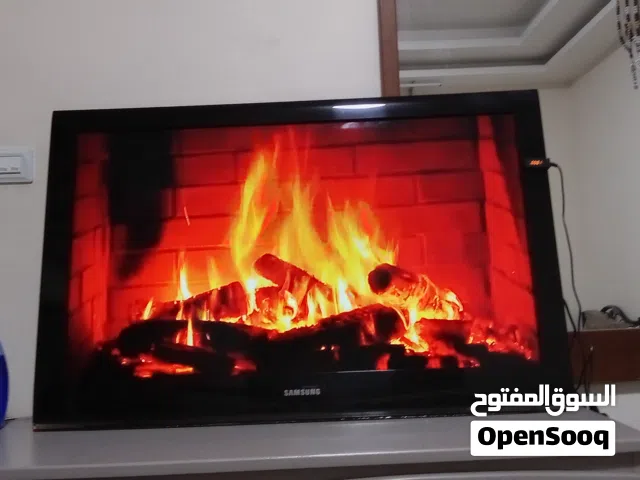 شاشه للبيع بسعر نااار