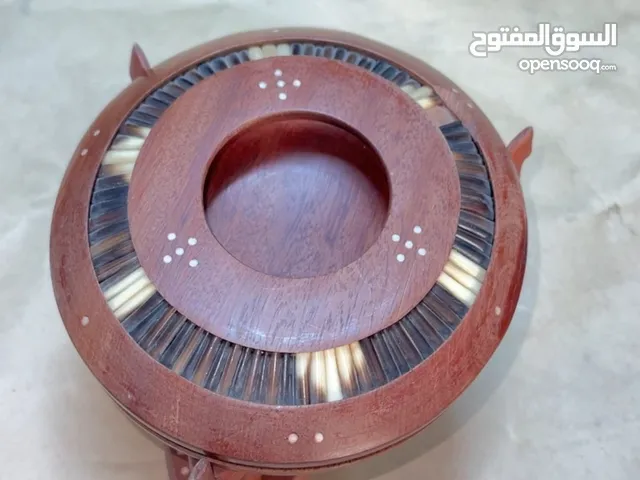 انتيكة مكتة جبتها من افريقيا عليها اشكال فيلة