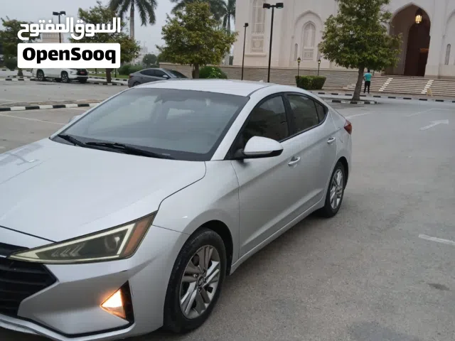 سيارة للإيجار في مسقط هيونداي النترا 2020