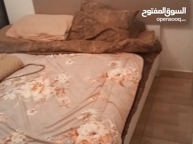 غرفه نوم مجوز  نظيفه وجديده