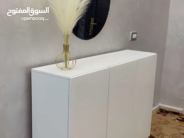 خزانة احذيه جزامه