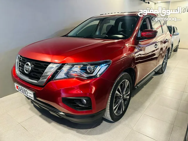 Nissan Pathfinder 2018 in Northern Governorate